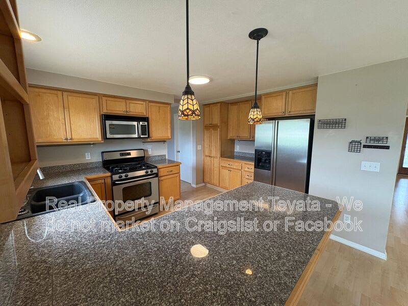 8252 Cowichan Rd – photo 3