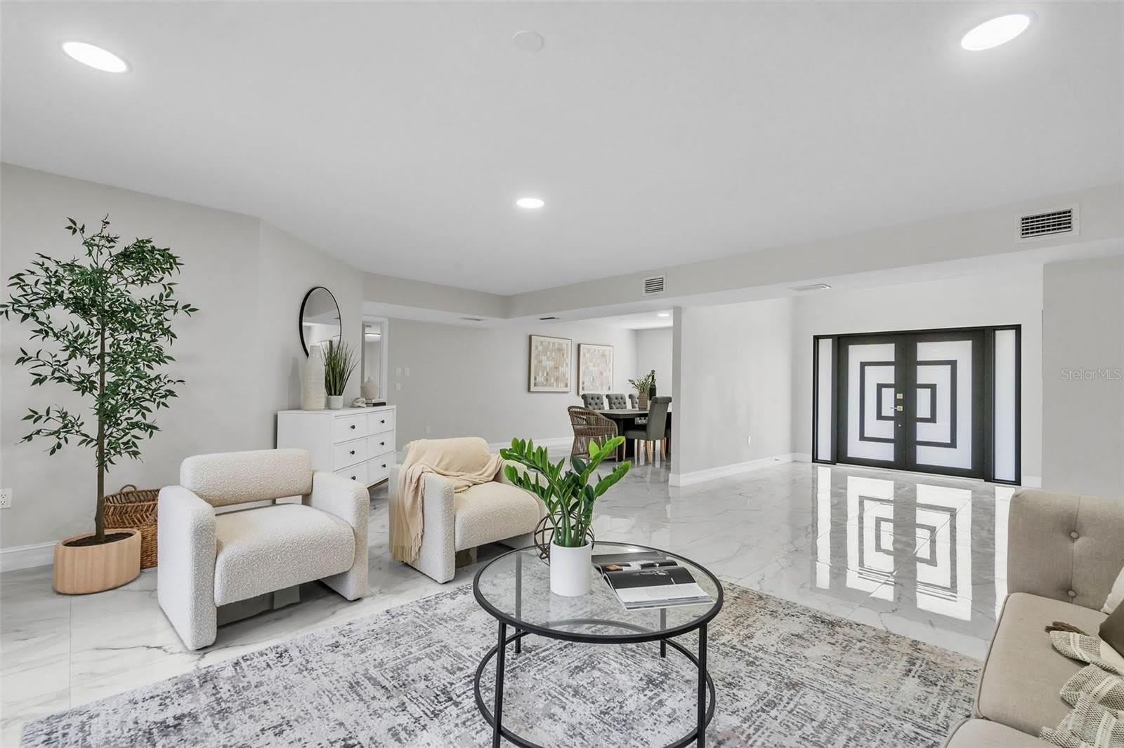 4520 PINE HOLLOW Drive – photo 5