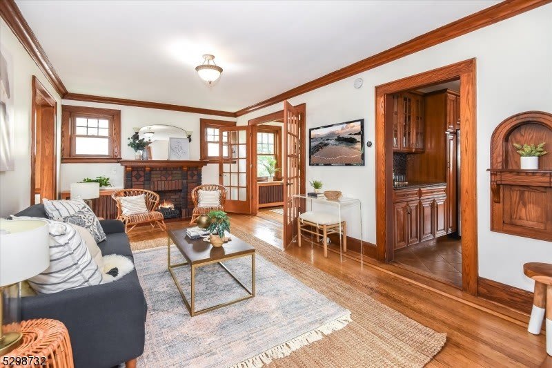 19 Field Rd – photo 3