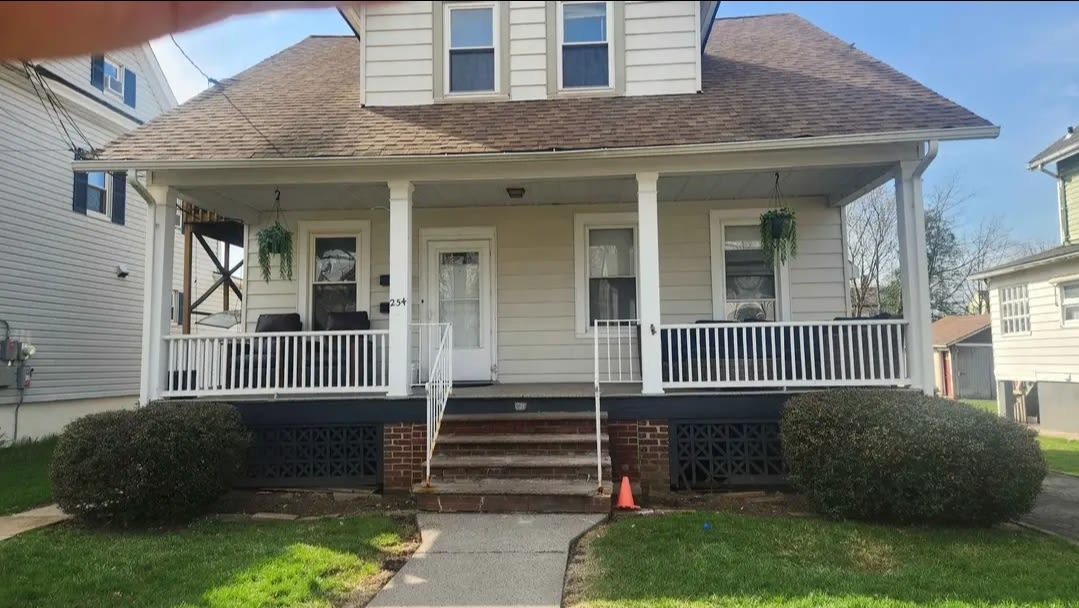 254 West High Street – photo 1
