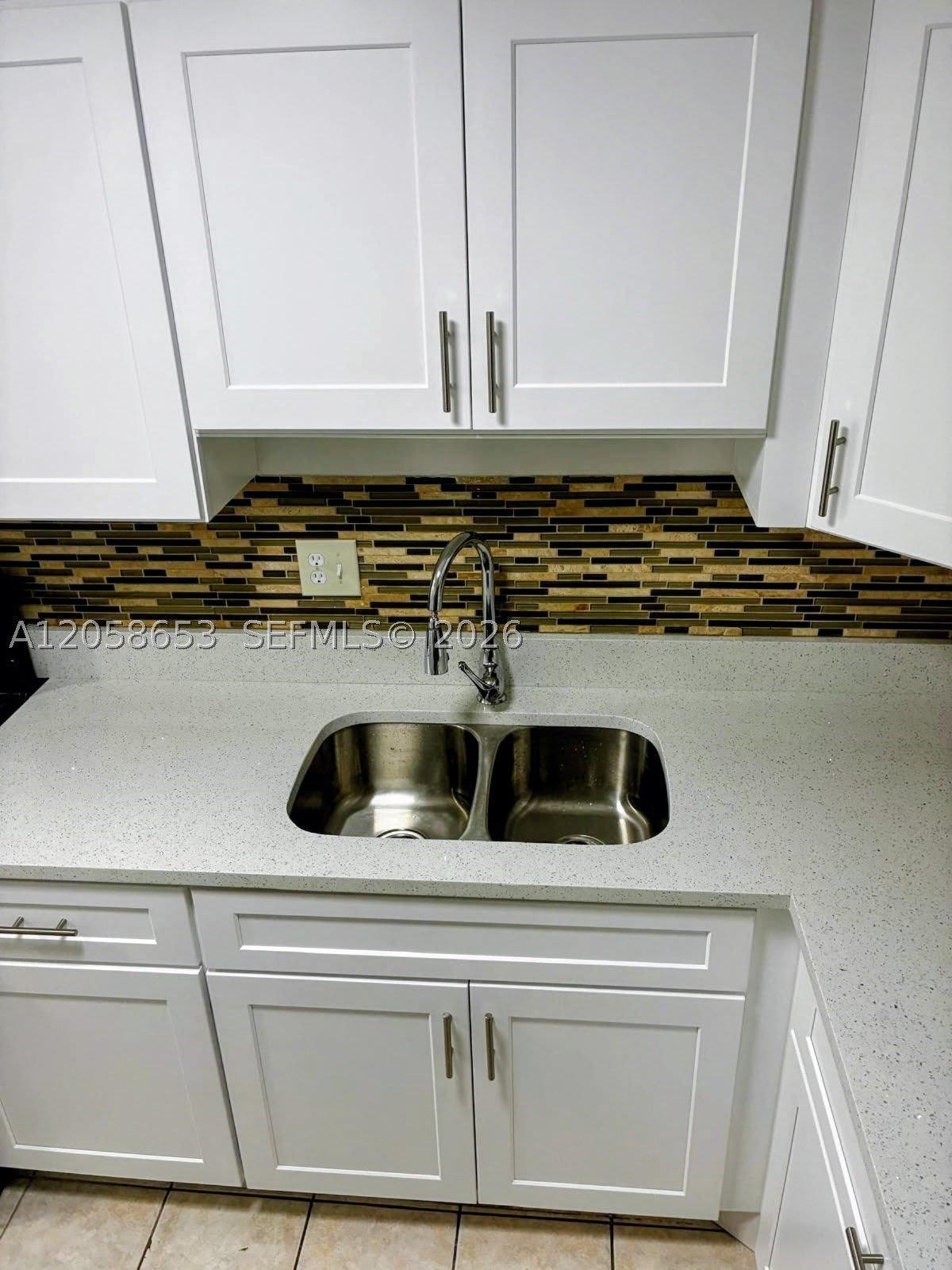 7911 Colony Cir N – photo 3