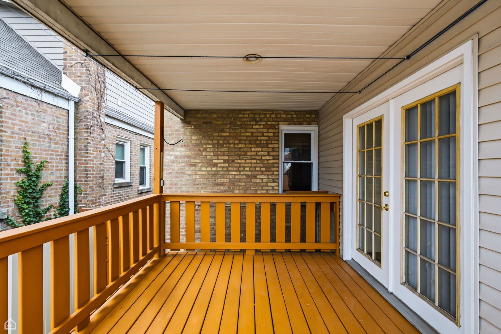 3329 N Neva Avenue – photo 4
