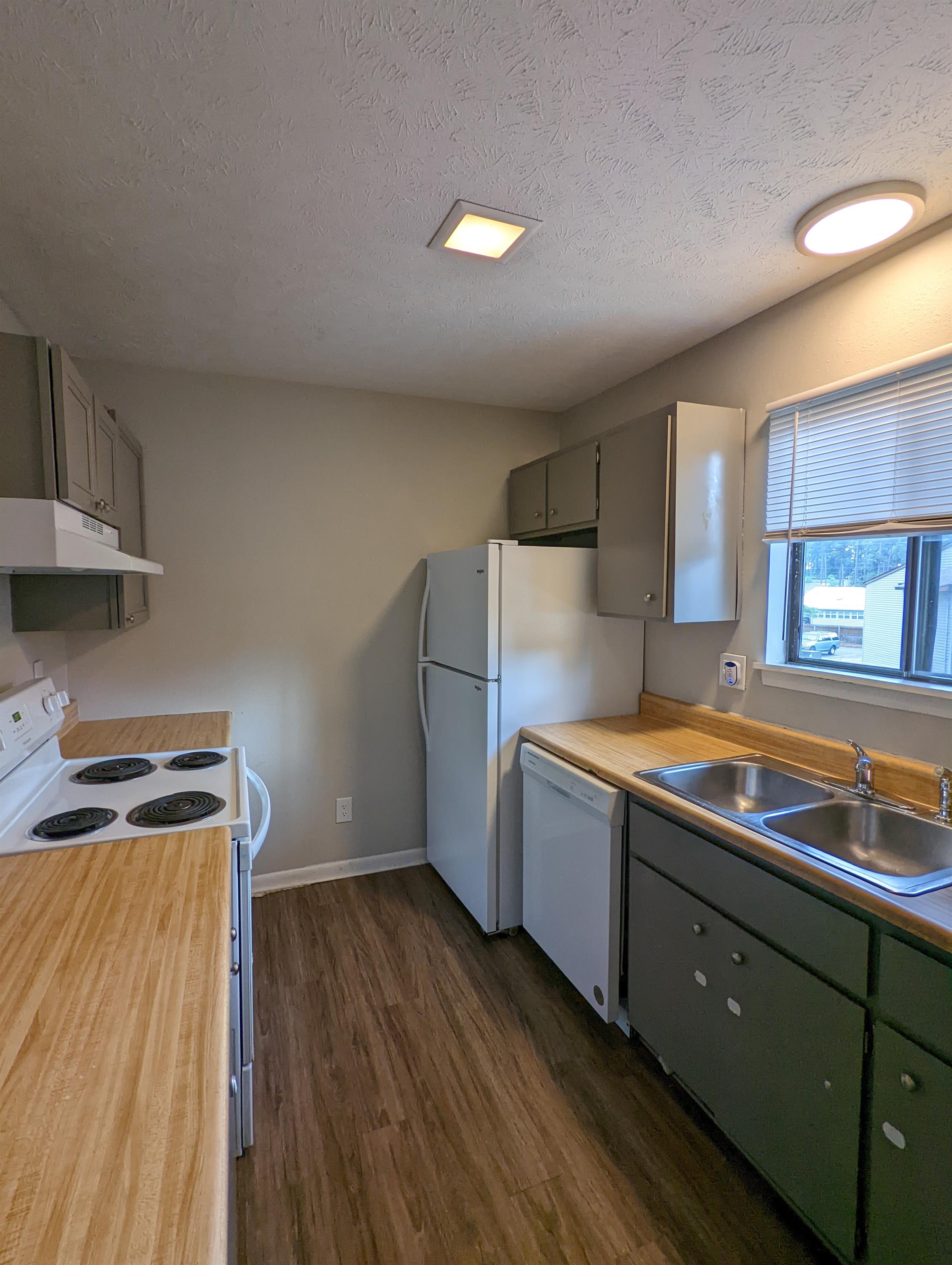 7184 Fillyaw Road – photo 2