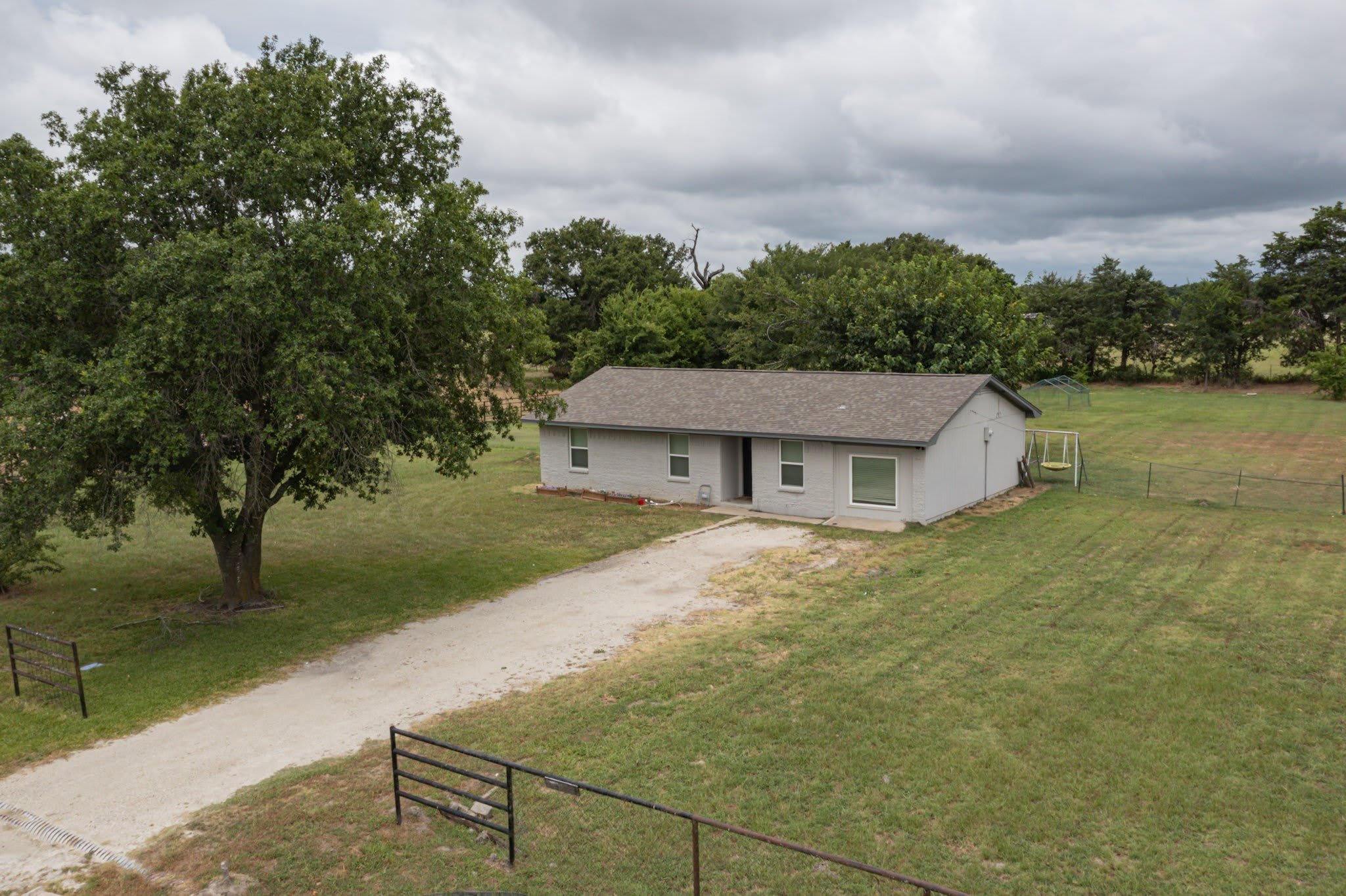 10332 Grabbs Lane – photo 2