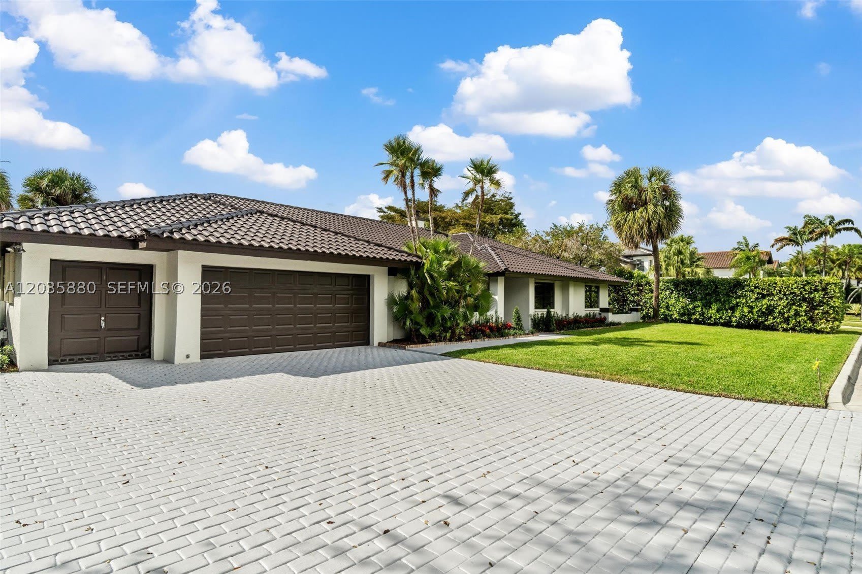 5254 NW 94th Doral Pl – photo 2