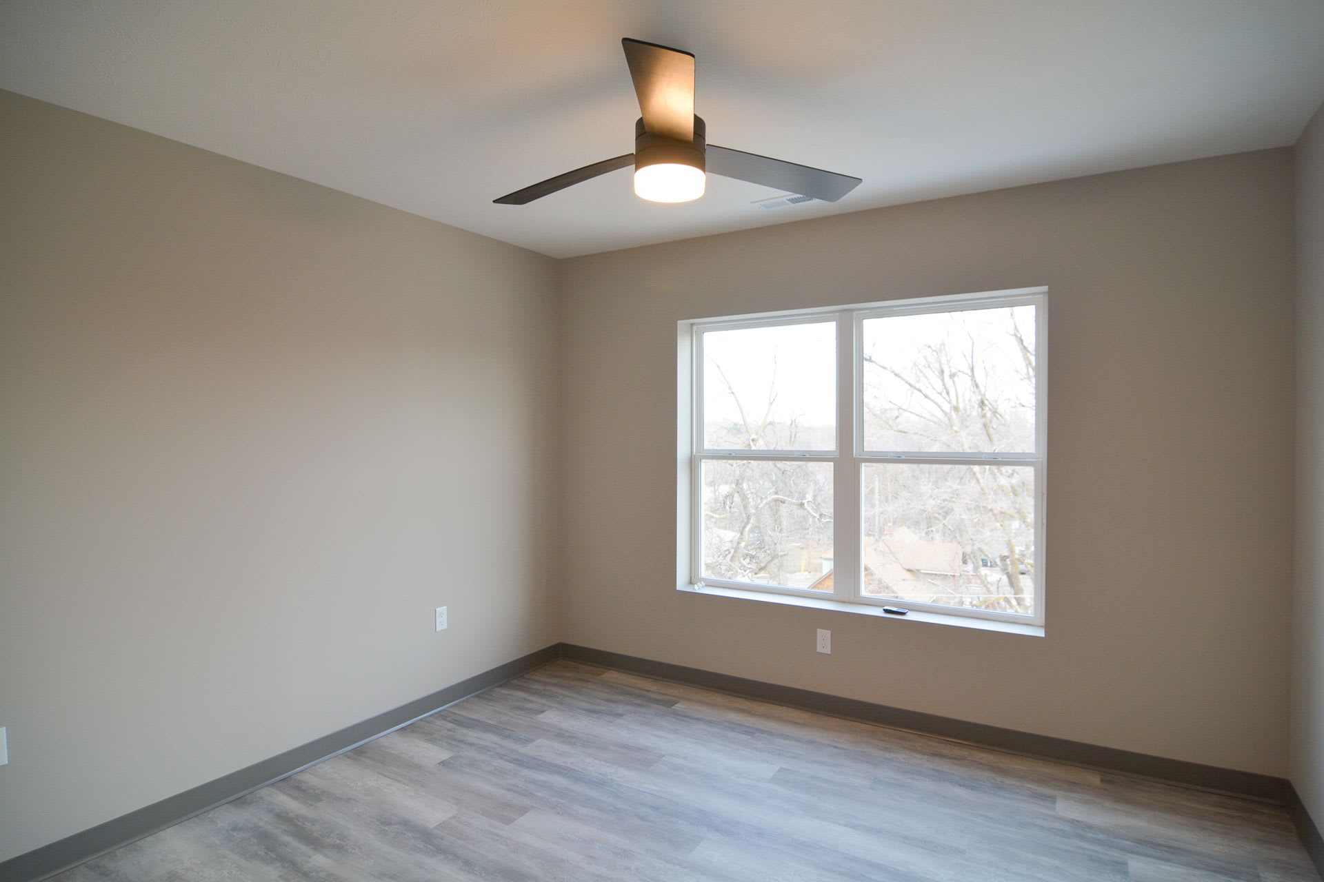 4102 Hamilton Street – photo 5