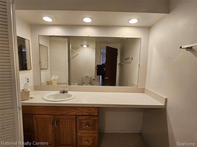 29576 CITY CENTER Drive – photo 2