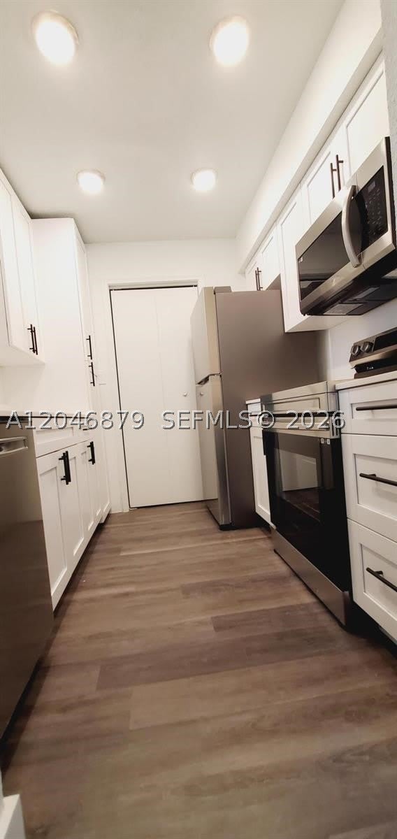 927 Riverside Dr – photo 5