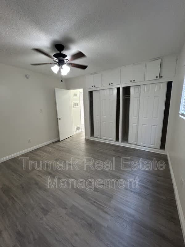 1811 Huntington Dr – photo 4