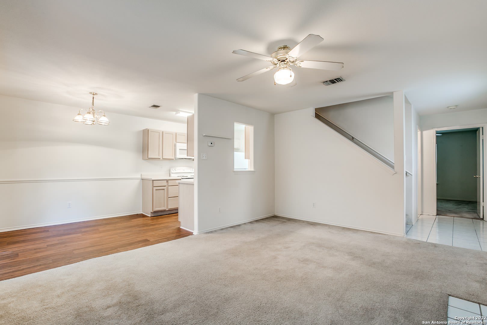 6063 BANTRY BAY – photo 5