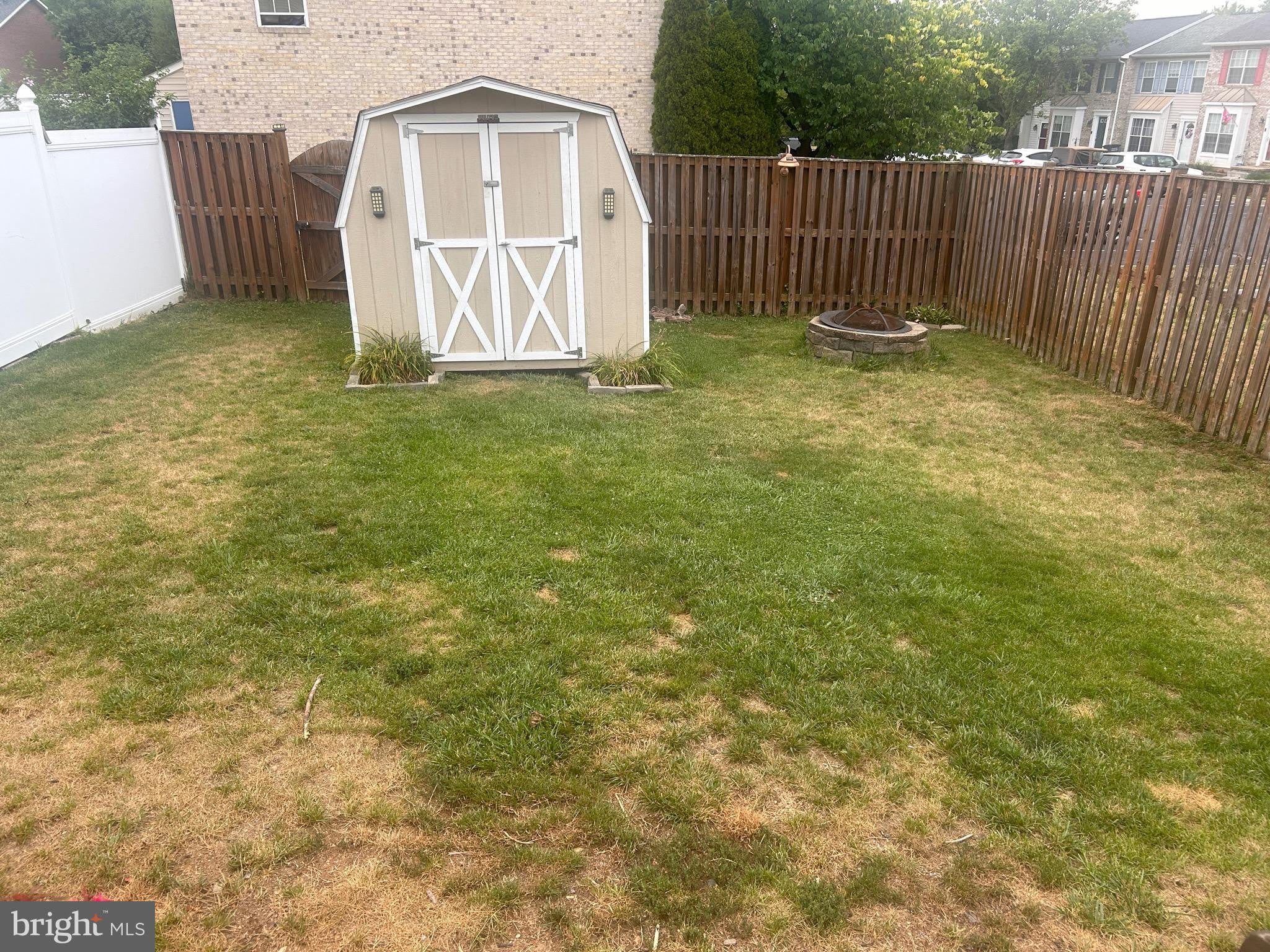 313 BARRINGTON Lane – photo 4