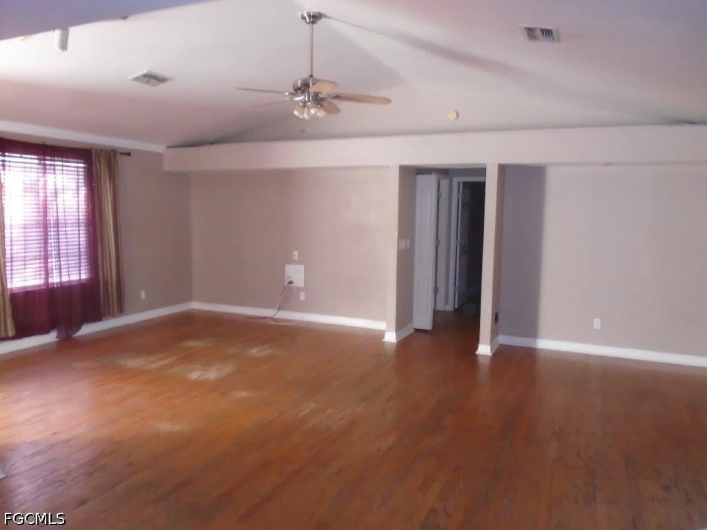 3310 9Th Street W – photo 2