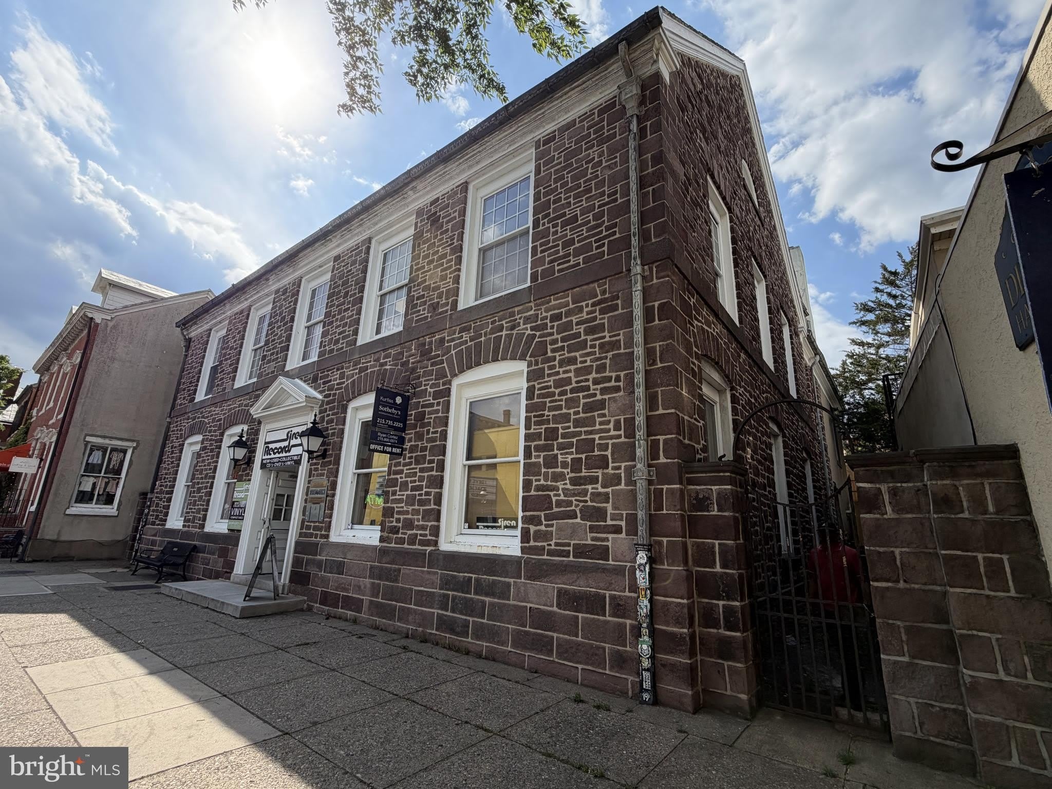 25 E STATE Street – photo 3