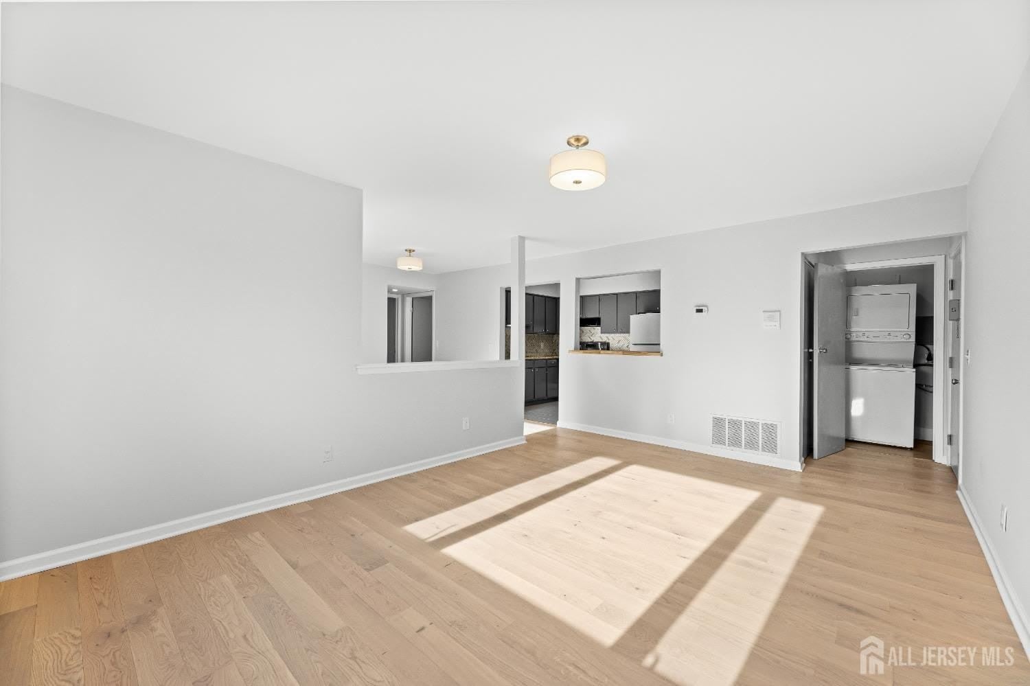 3226 Sayre Drive – photo 3