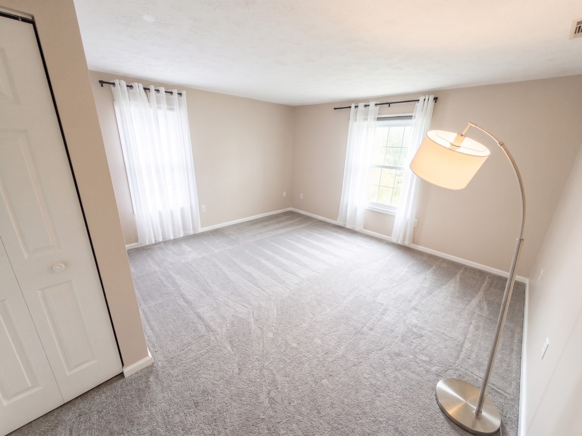 823 Stratford Way – photo 5
