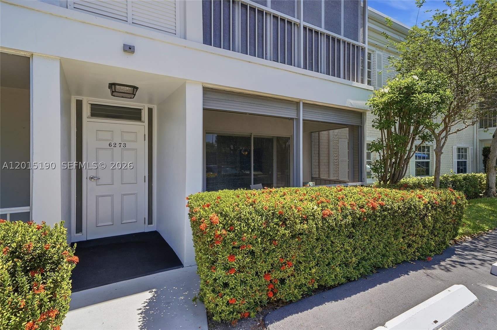 6273 Bay Club Dr – photo 2