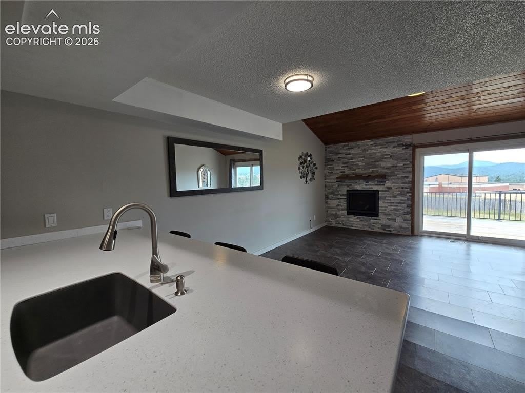 402 Forest Edge Lane – photo 3