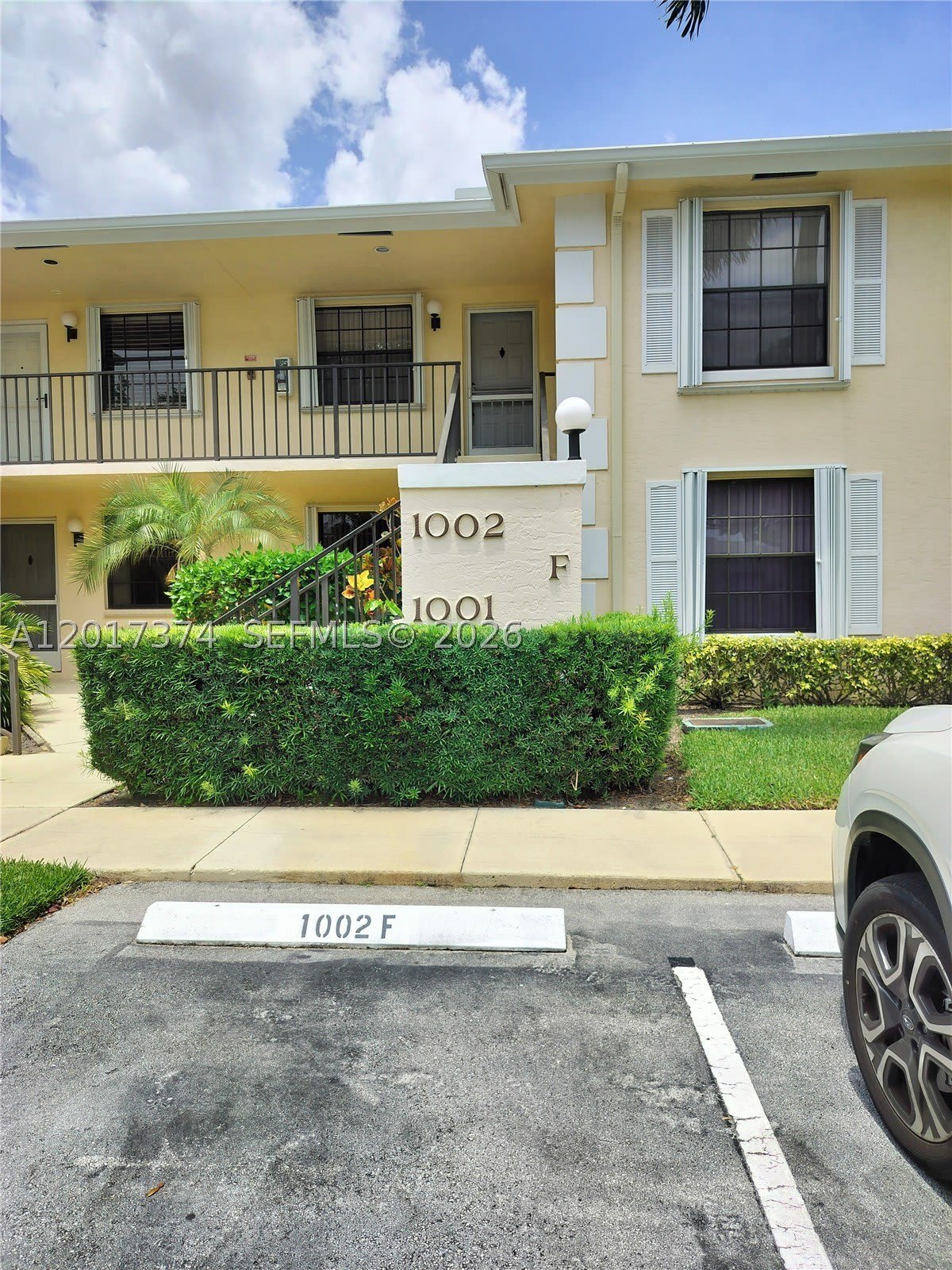 1001 Keystone Dr – photo 1