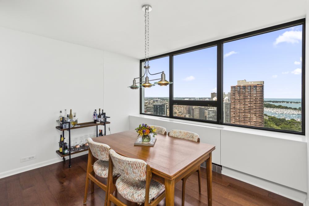 2800 N Lake Shore Drive – photo 3