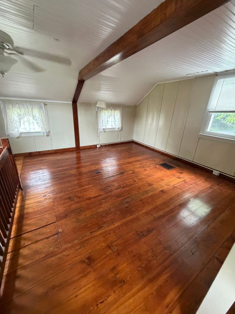 Charming 2-bedroom, 1-bath home in Stroudsburg – photo 4
