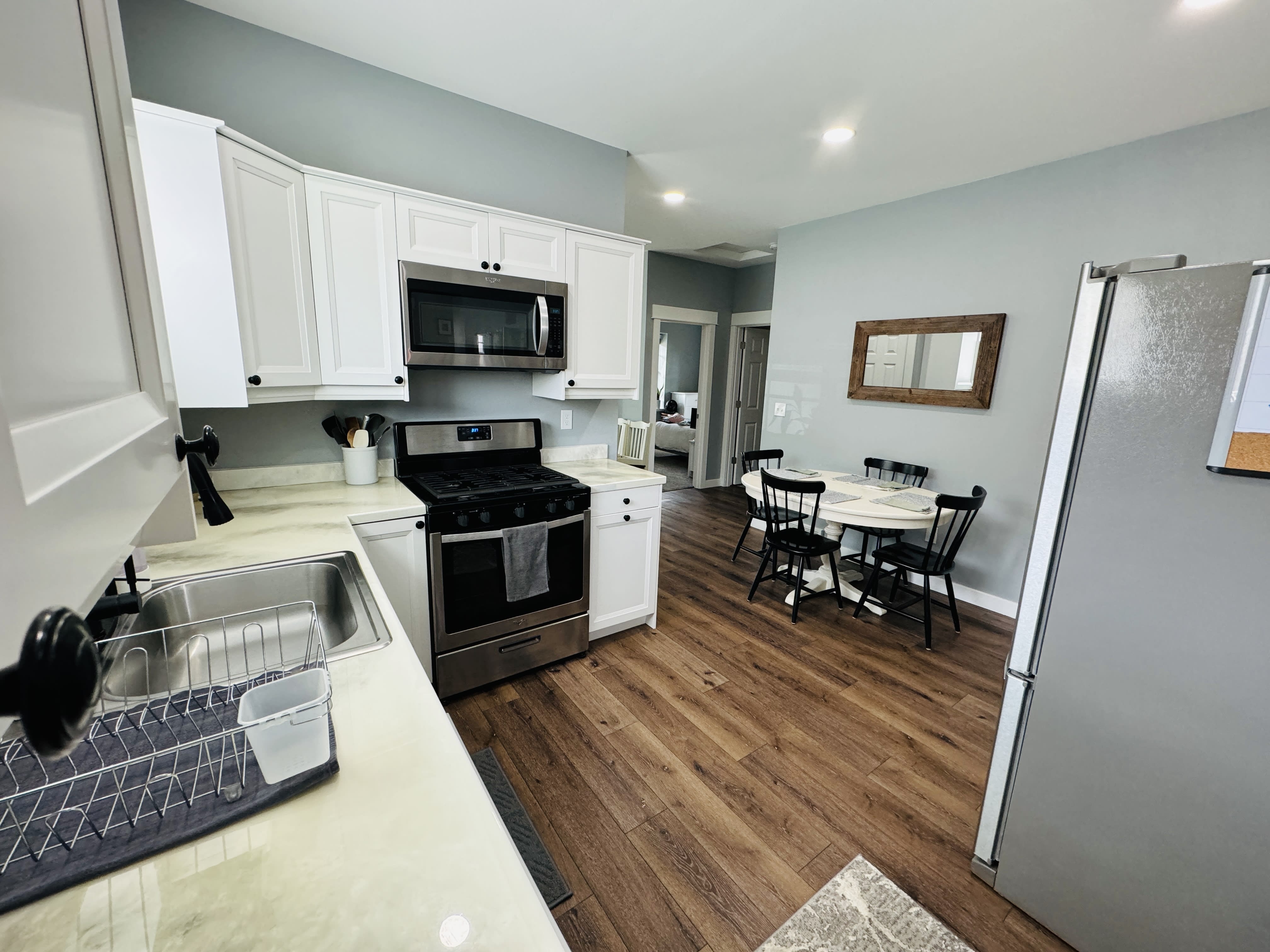 1139 North Gould Street – photo 4