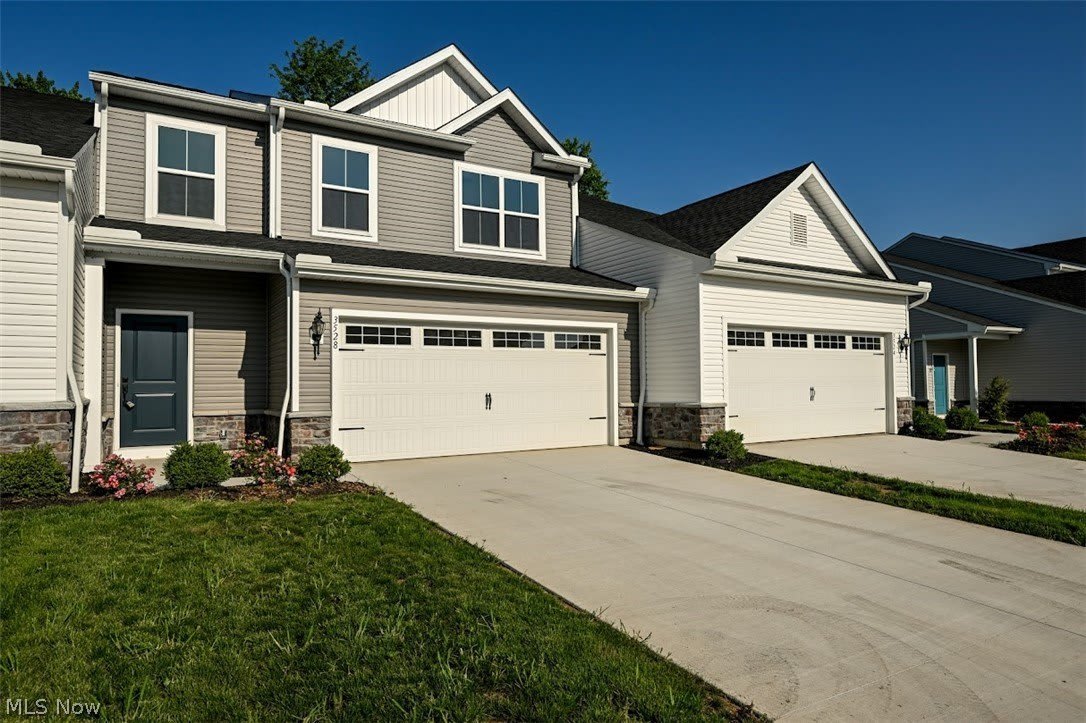 3528 Bushwillow Drive – photo 2