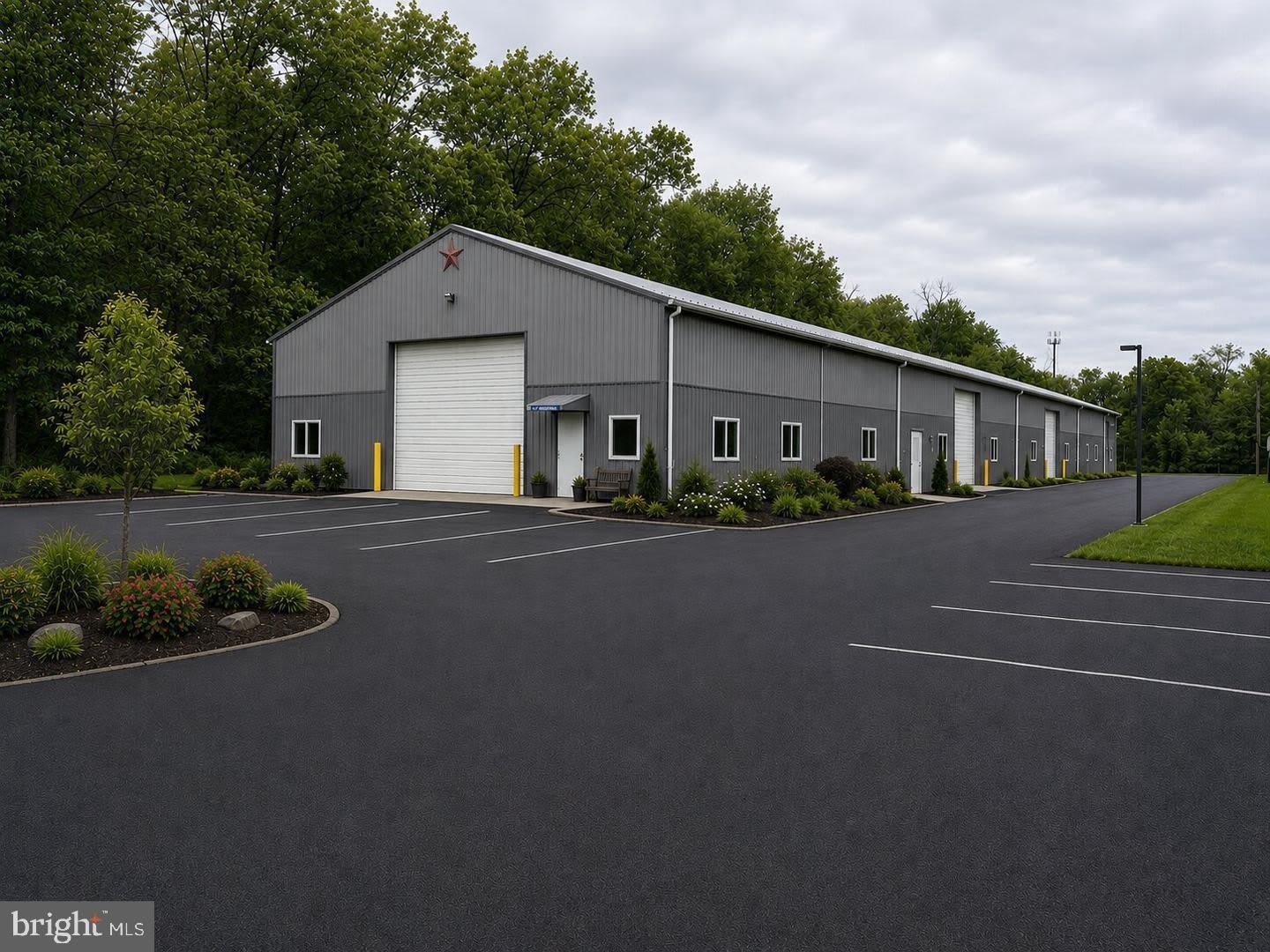 2715 DAHL Road – photo 1