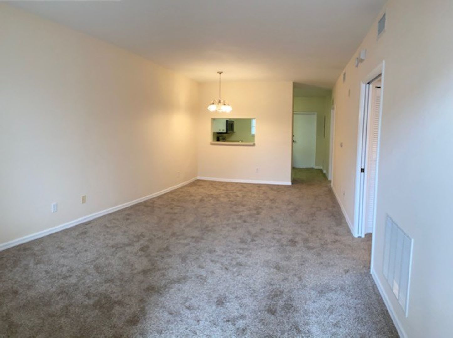 Ground Floor 2/2 Condo off Six Mile Cypress – photo 3