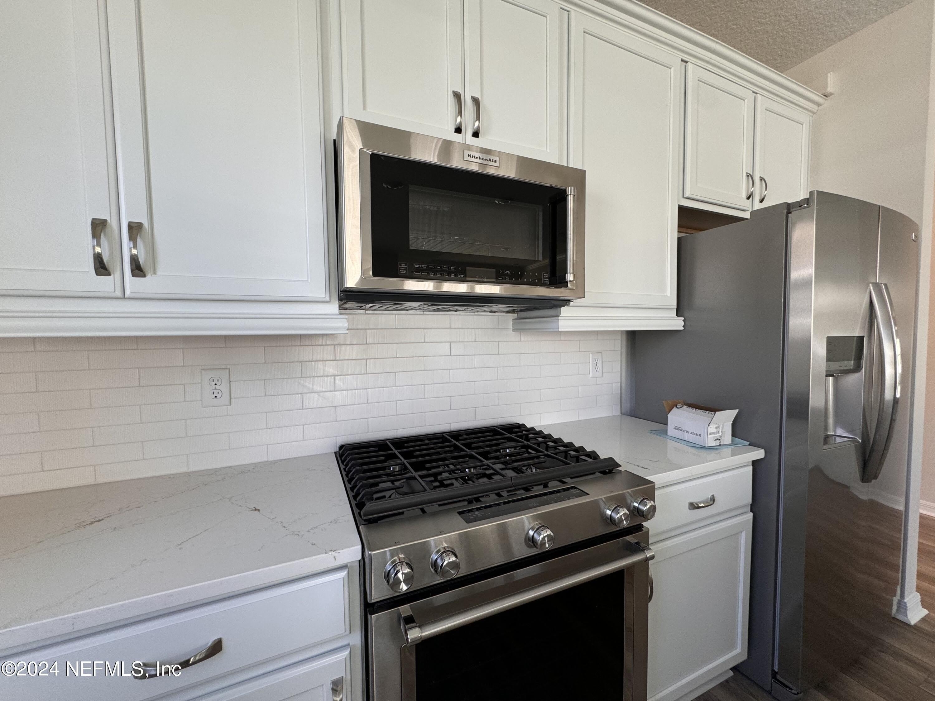 938 ROOSTER HOLLOW Way – photo 4