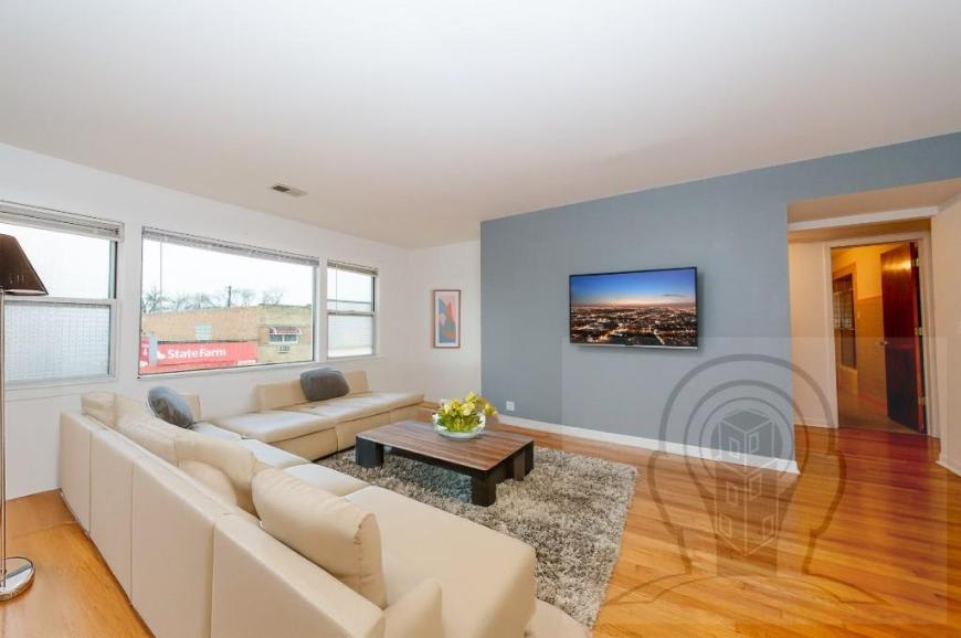 5222 West Belmont Avenue – photo 2