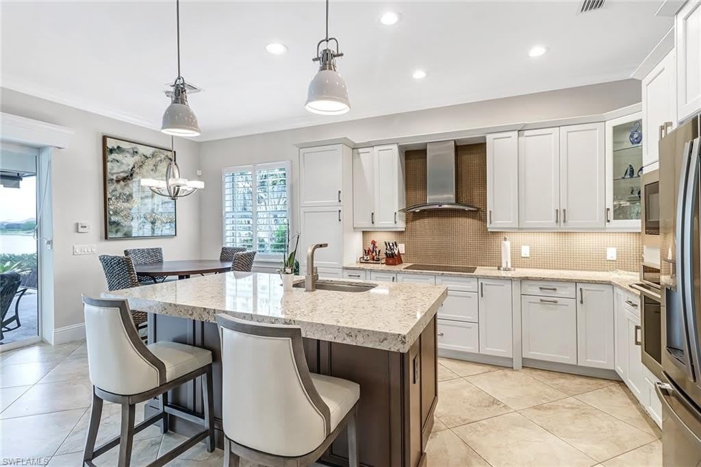6487 Warwick Ave – photo 5