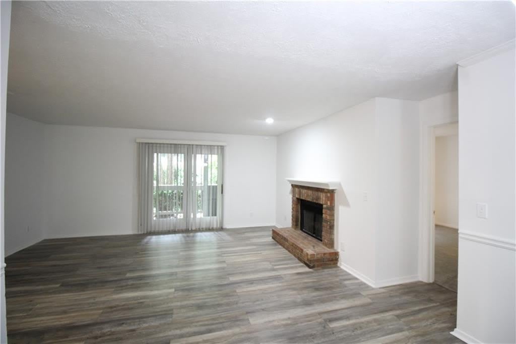 204 Warm Springs Circle – photo 3
