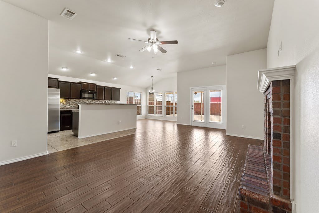716 Duke Ave – photo 2