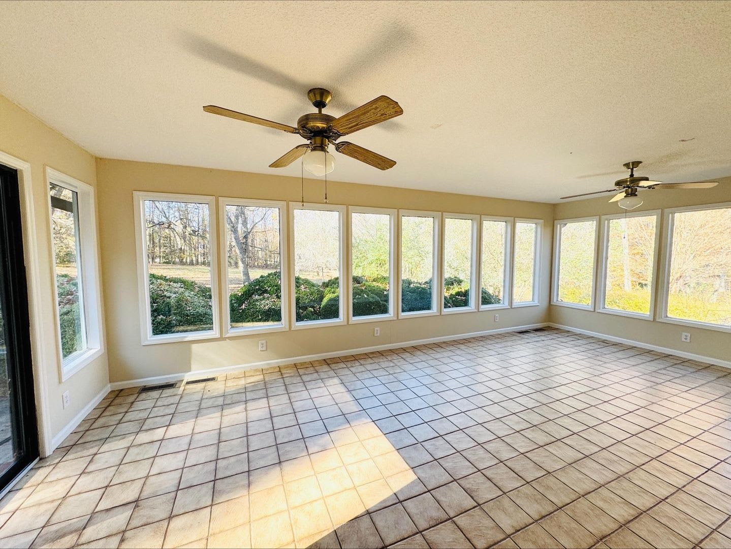 711 N. Fayetteville St – photo 3