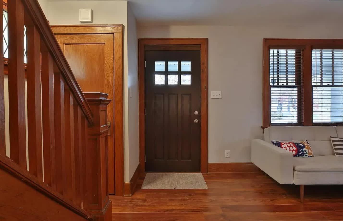 335 East Moler Street – photo 4