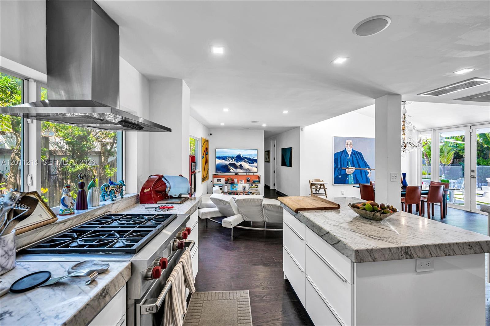 4975 Delaware Avenue – photo 5