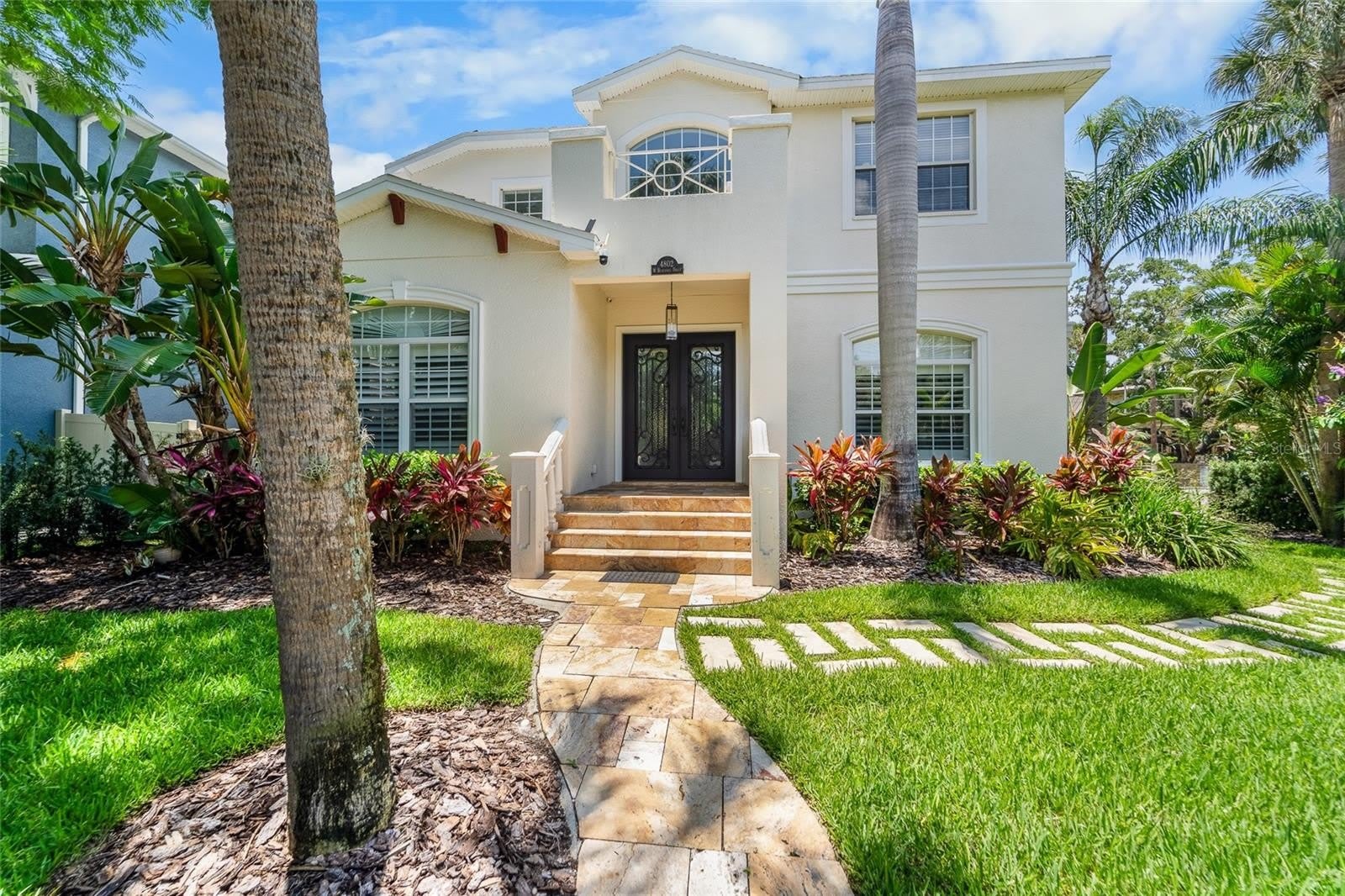 4802 W BEACHWAY Drive – photo 1