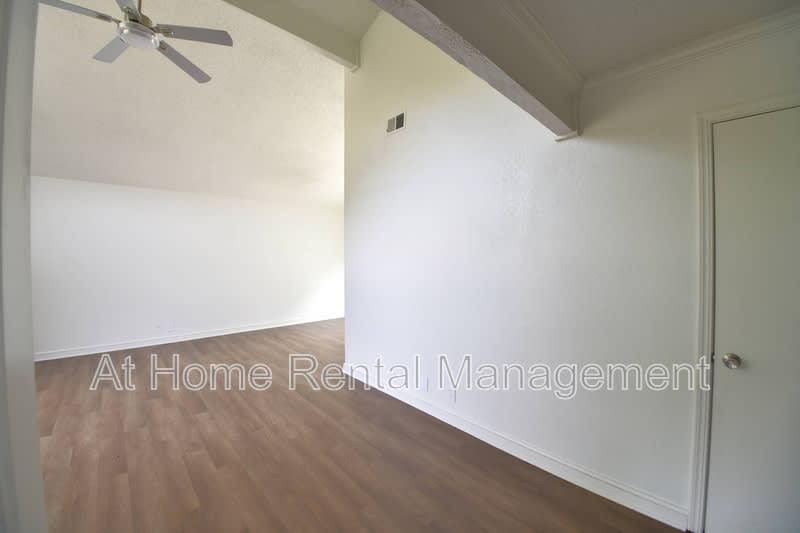 7114 East 98th Street – photo 3
