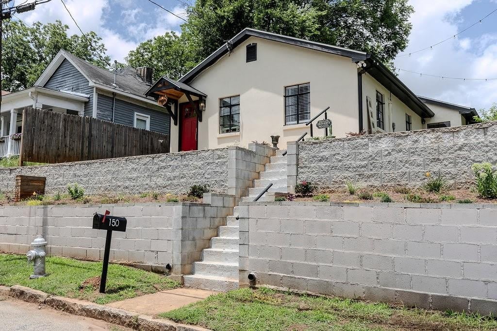 150 South Avenue SE – photo 2