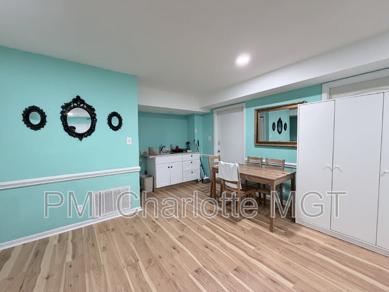 5315 Greenbrook Dr – photo 4