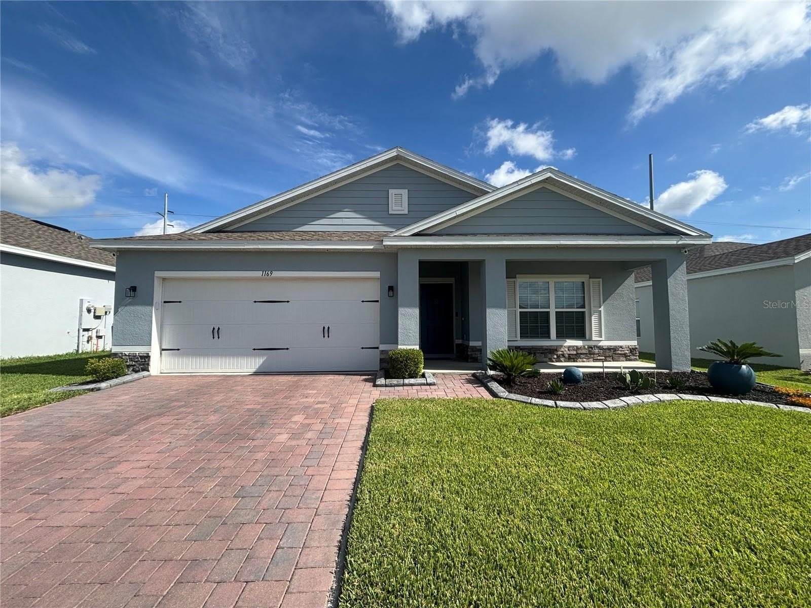 1169 LEXINGTON Lane – photo 1