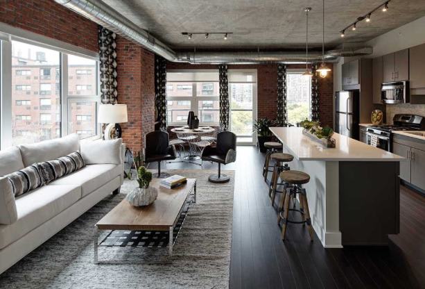 547 South Clark – photo 2
