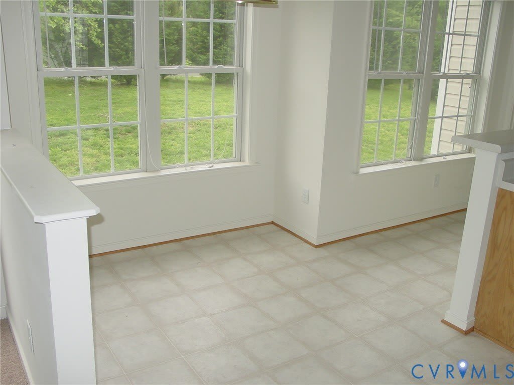 712 Francis Road – photo 5