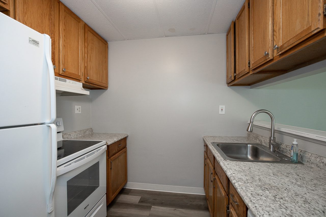 38285 North Ln Apt L208 – photo 5