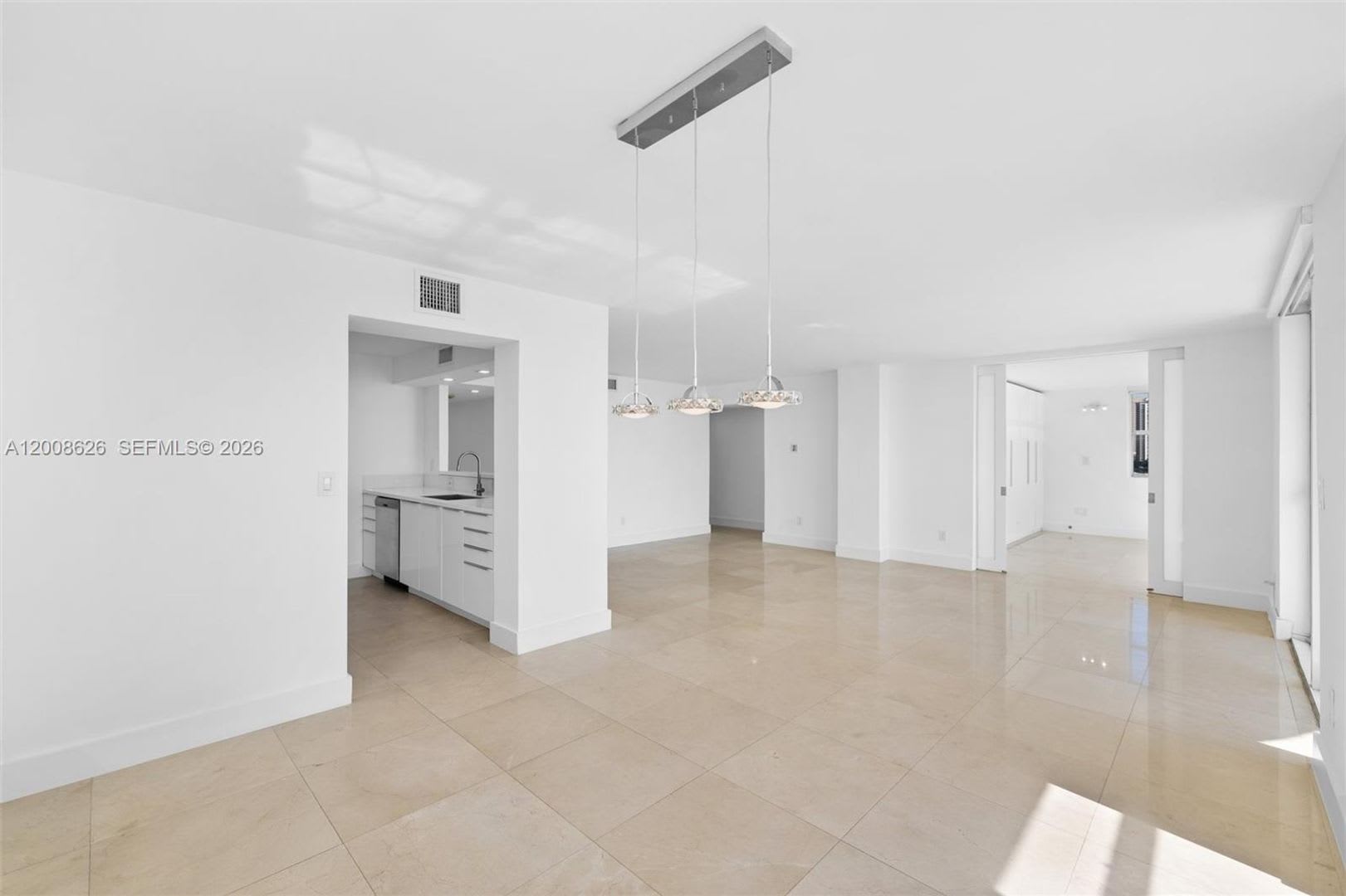 1420 Brickell Bay Drive 1001A, Miami, FL 33131 – photo 3