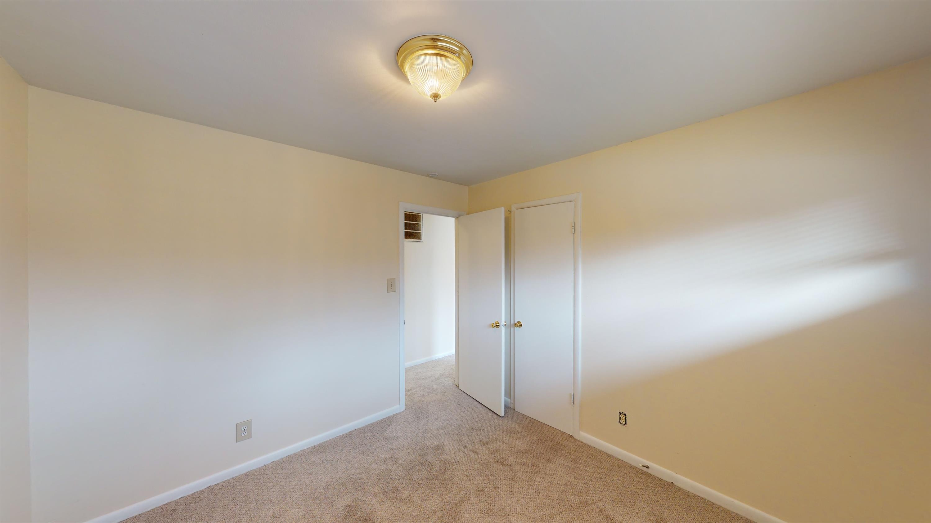 1318 Argonne Boulevard – photo 5