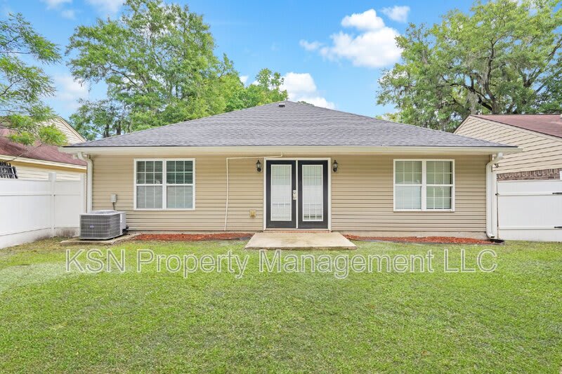 7331 Leghorn Street – photo 5