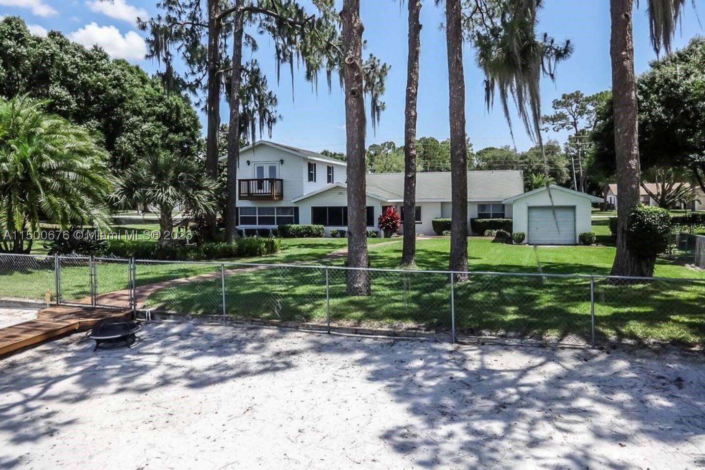 1608 Lake Clay Drive – photo 3
