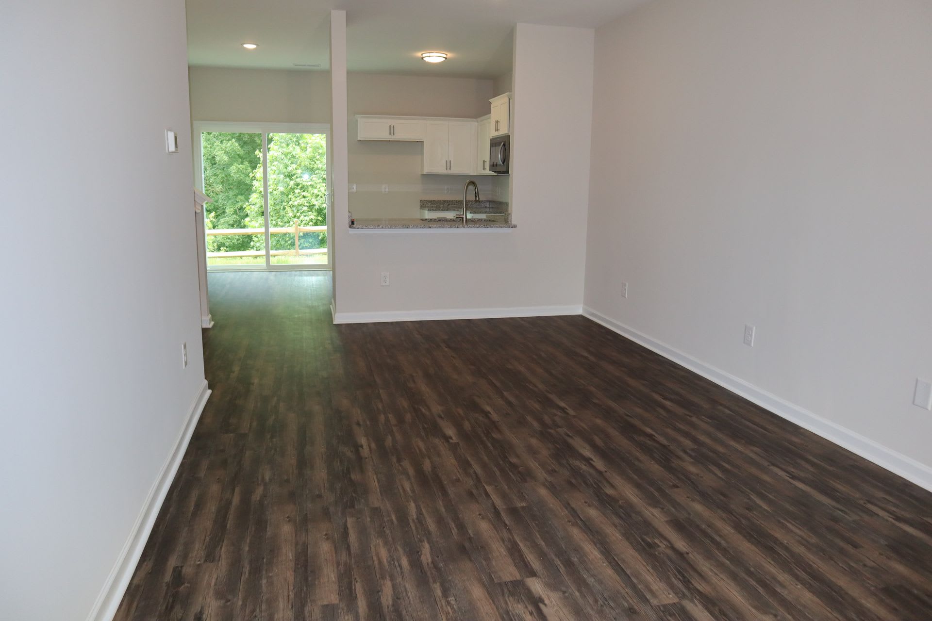 Two Bedroom 2 5 Bath Townhome In Ridge Creek Whitsett Save 1050 – photo 4