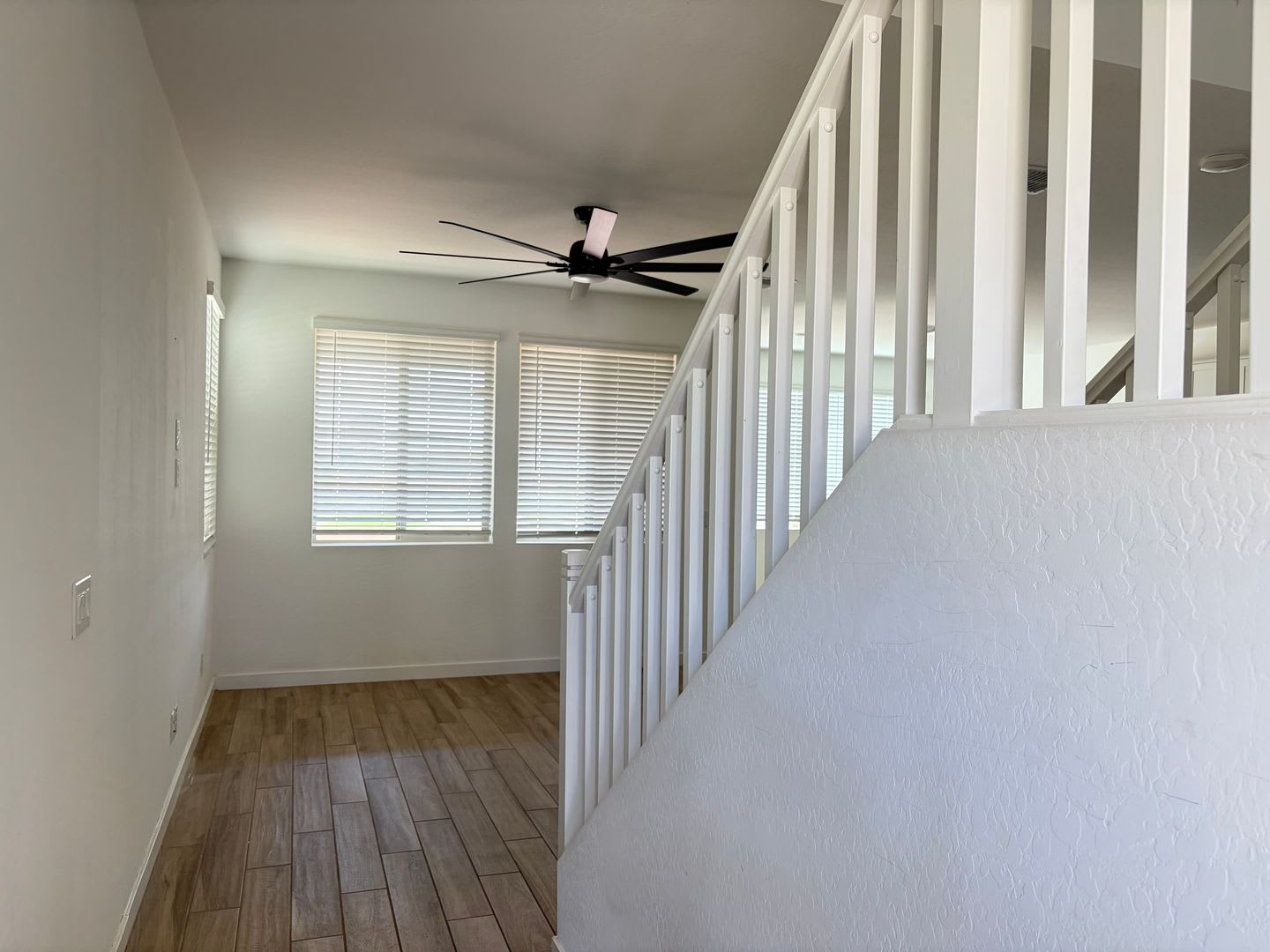 MOVE IN SPECIAL – photo 4